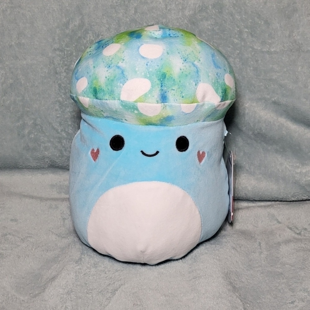 NWT 8" Mully The Mushroom Valentines Day Squishmallow Blue & Green Collectible